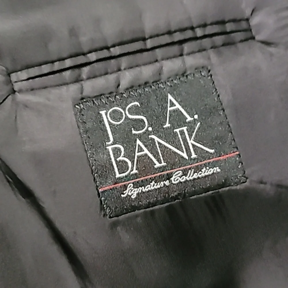 Jos. A Bank Signature Collection 100% Wool‎ Navy Suit Men's 44RG/39RG NWOT Cond.